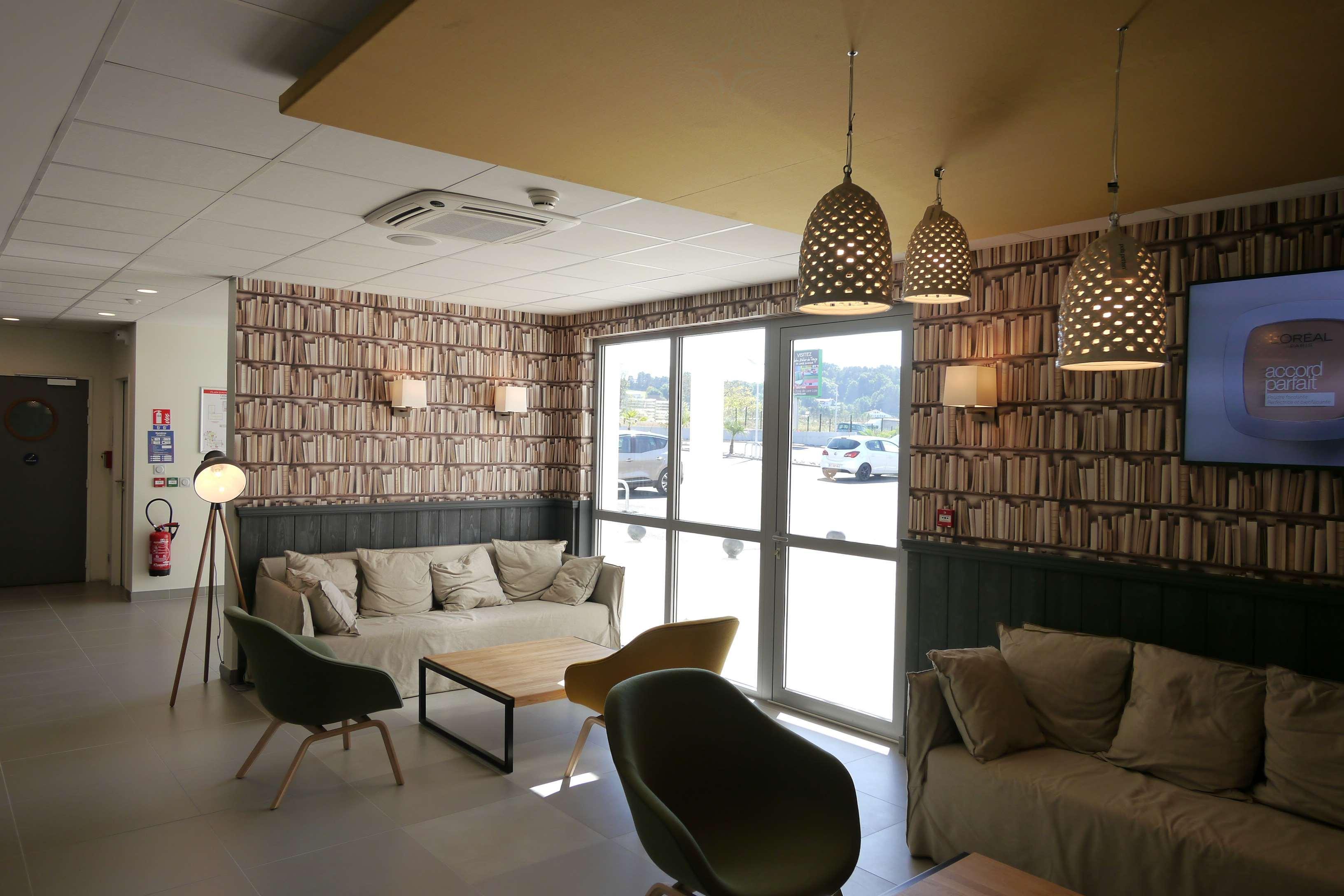 Hotel Campanile Jean De Luz 3*