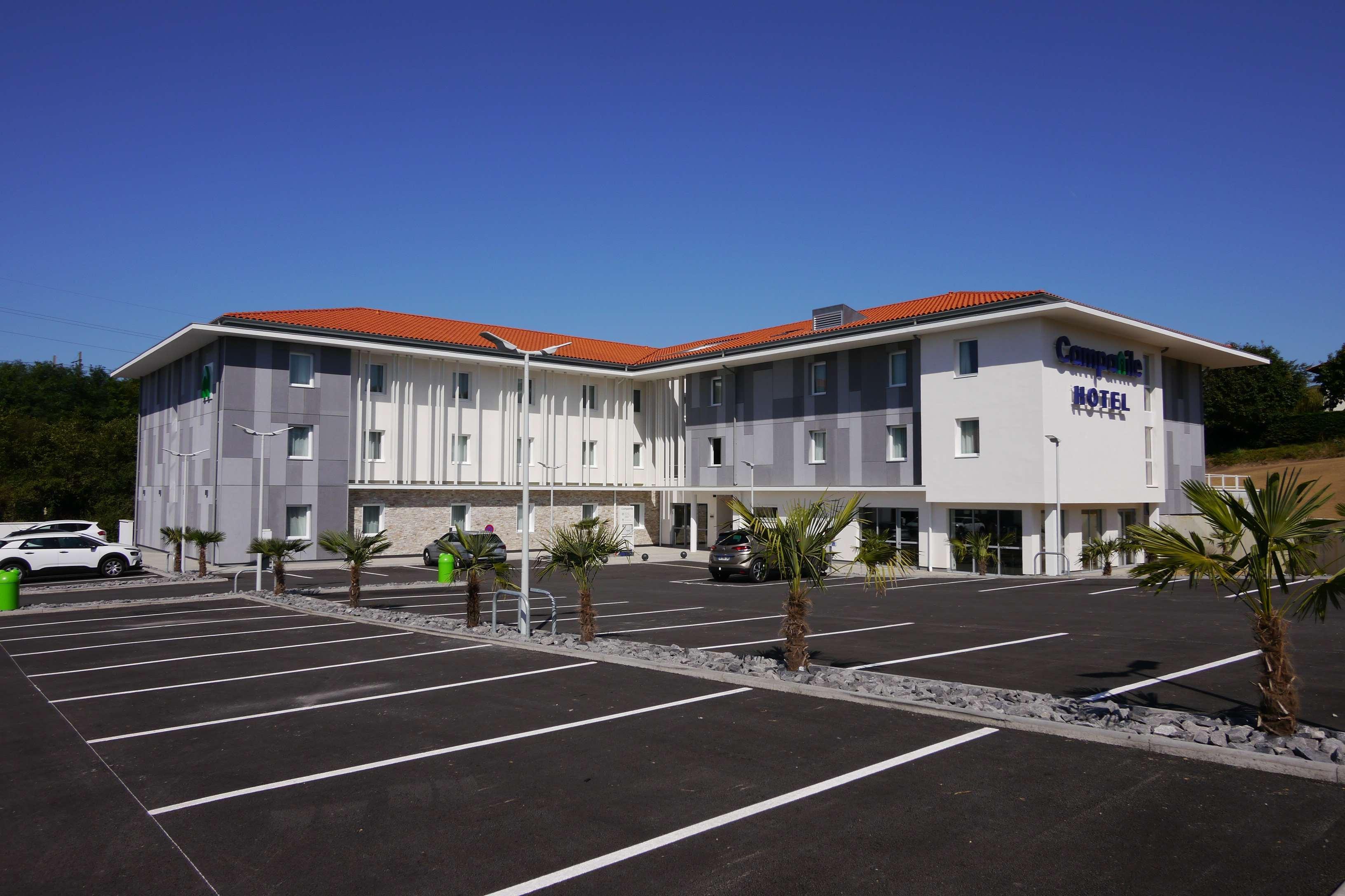 Hotel Campanile Jean De Luz 3*